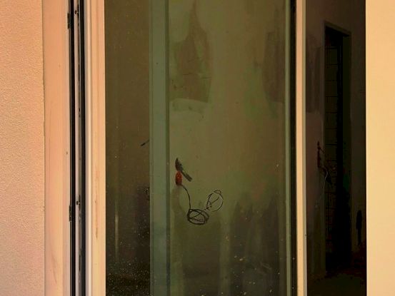 NOGO: ungeschütztes Türelement