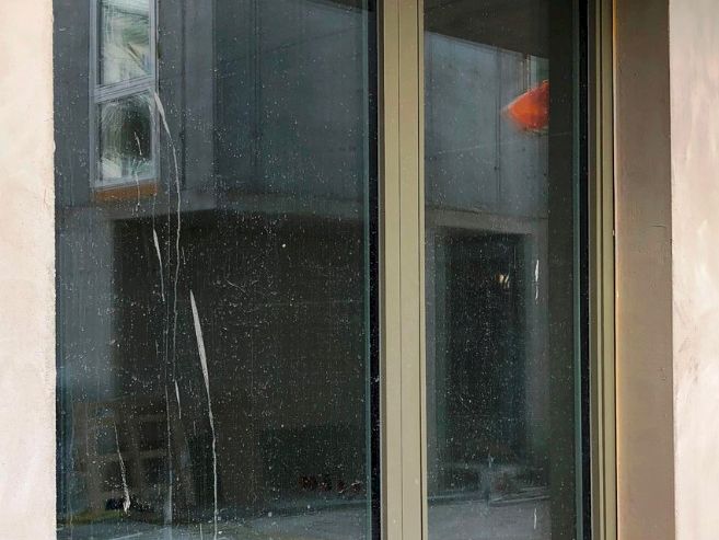 NOGO: ungeschütztes Türelement